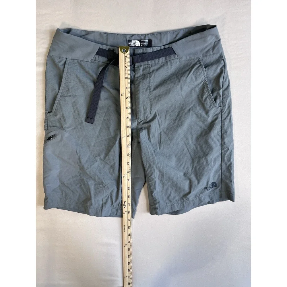 The North Face Men's Shorts Size 32 Grey